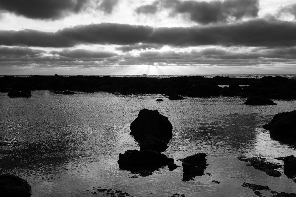 Praia do Porto Barril // 2022.09
#Monochrome 
#ricohgriiix
#photography