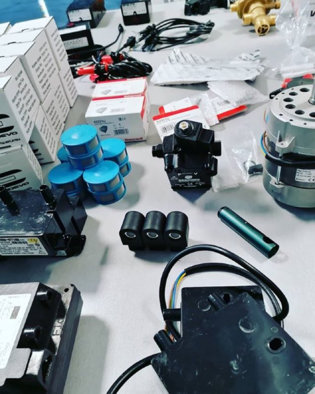 Climátikos días.
climatik.online su tienda online de repuestos de calderas.
#LoTenemosSeguro 
Domusa, Lasian, ACV, Ferroli, Roca,etc..