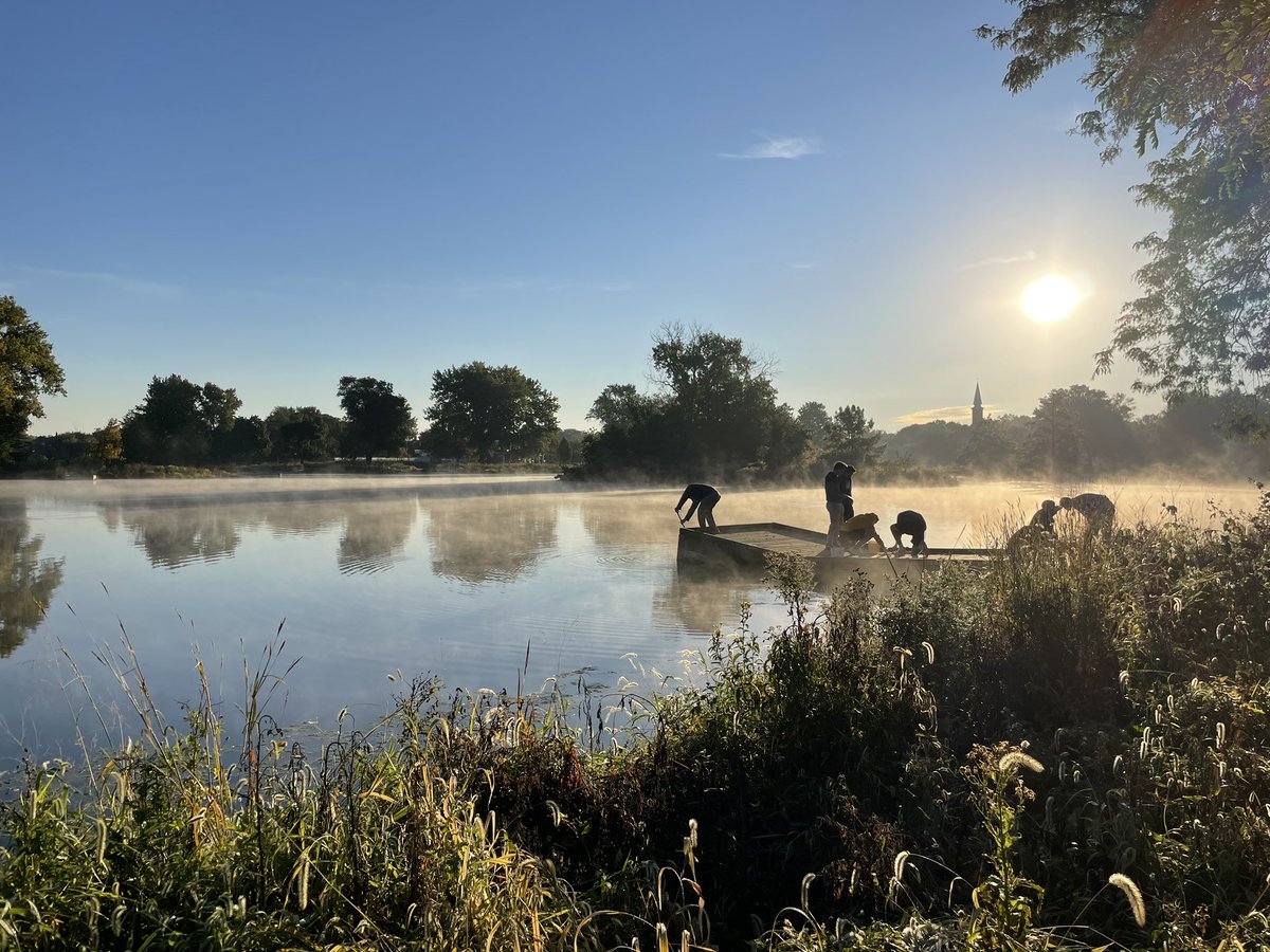 lavolesky's tweet image. APES students determining water quality using Macro Invertebrates Analysis #YourCommunitySchools #WNScience