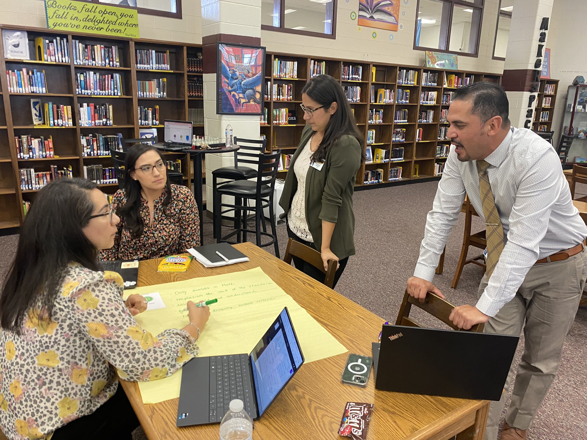 lead4ward (lead4ward) / Twitter