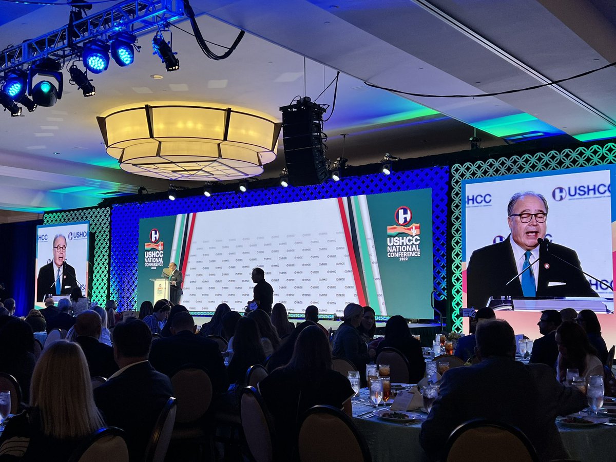 At the @USHCC National Conference. Message by @RAConomics at the “Technology As the Catalyst for Empowering Latinas in Business” Luncheon. #USHCCPhoenix2022 #ushcc