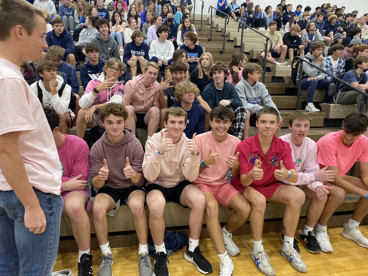 HHS Student Government tweet media