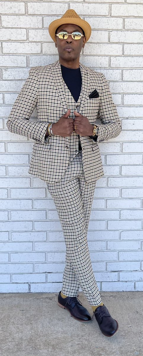 ROBINSPIRESDAL's tweet photo. #nine9dotCOM
#menswear 
#mensstyle 
#DallasTX 
#dallasmodel
#model https://t.co/TmU2Kp56ls