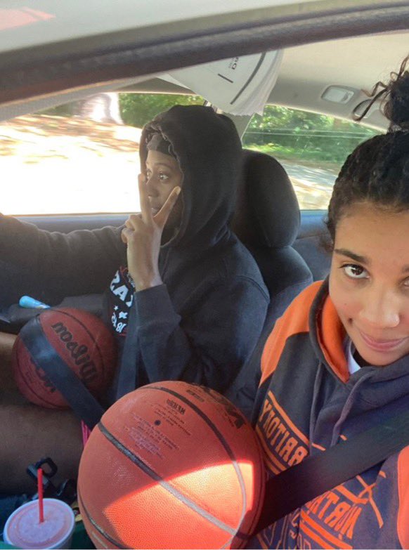 newberry_wbb's tweet photo. Keeping Patricia and Rayquan safe and sound! 🏀🤓 #BuckleUpForSafety #BallSecurity #Wilson #HowlWeek https://t.co/gTxJjfhv6E