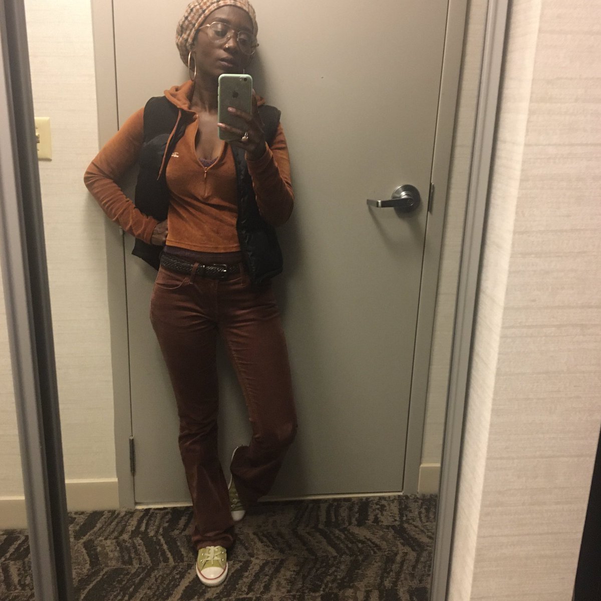 nanayaalive's tweet photo. #happynewmonth #myhunnys! Made it home safely thank you Jah. It was a mini tour but I'm tired as fu$k๐ #manye1โ๐ฟ๐ฌ๐ญ๐ฑ๐ทโค #70tiesbebe #cordroypants #allstats #fallautumn๐๐๐ https://t.co/DPY5v9415T