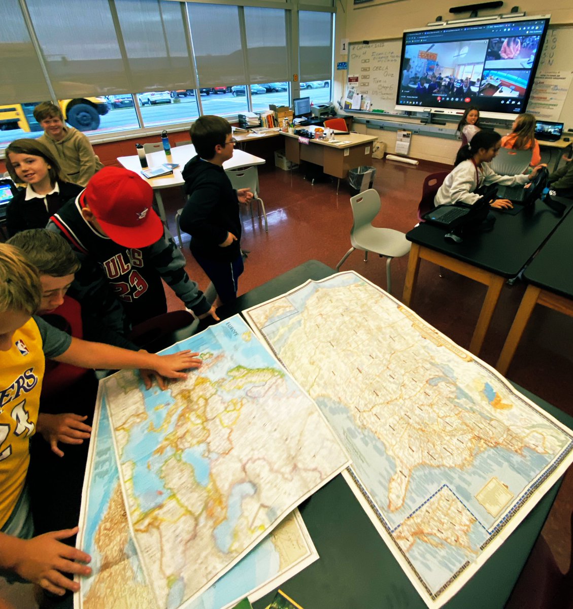 Amazing morning #mysterskype with <a href="/kellie_digital/">Kellie Goodall</a> ‘s class in Wales 🏴󠁧󠁢󠁷󠁬󠁳󠁿! So great to connect for the third year. Thank you! 🙏 #mysterymeet #bssdproud #bsmsrocks @BSSDCitizen @BSSDCommunicate @BSSDThinker