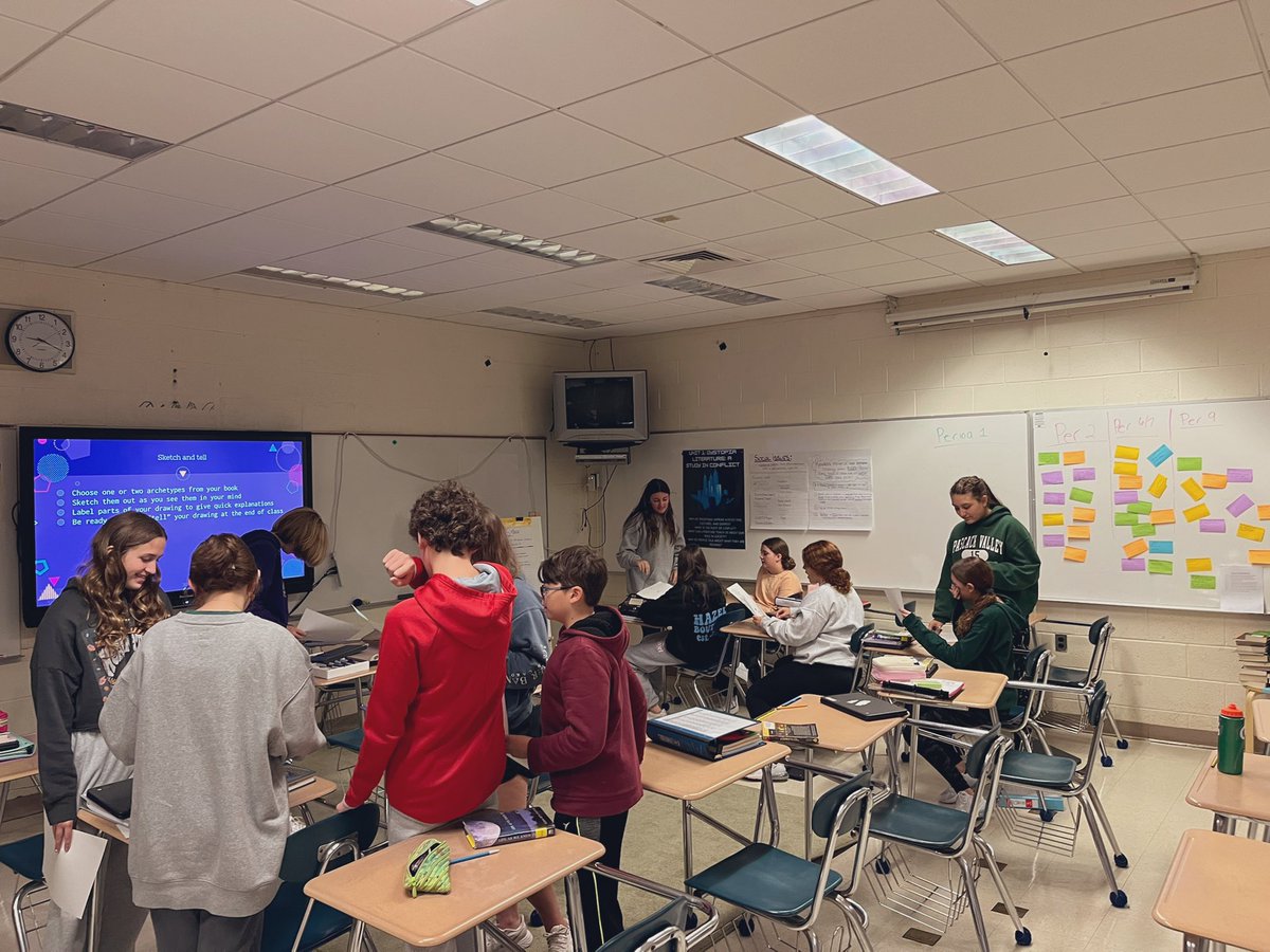 KimYoungling's tweet photo. Love a reason to get up and move. Sketch and Tell #EDUProtocols idea from Backwards Design podcast @ajjuliani gave me a new tool. The students were thinkers ✅ creators✅communicators✅ @RSDsmithschool #ramsey #thisiseducation https://t.co/dMCFr2MGba