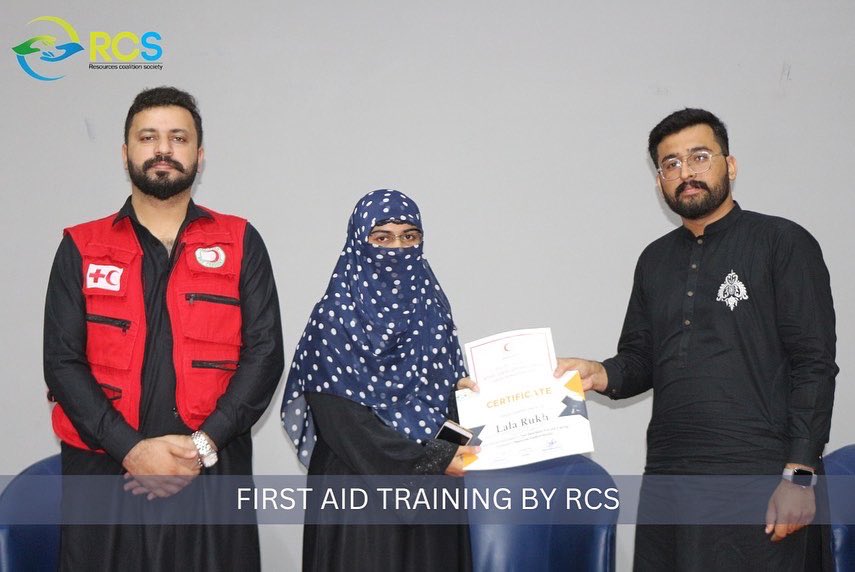 RcsOrganization's tweet photo. RCS acknowledges the efforts of all team members. To appreciate thier efforts ,certificates were distributed among management team members.
1/2
#proudrcians #rcs #ResourcesCoalitionSociety #firstaidtraining #firstaidresponder #rcsorganization #prcs #PakistanRedCrescentSociety https://t.co/z89coKMKd9