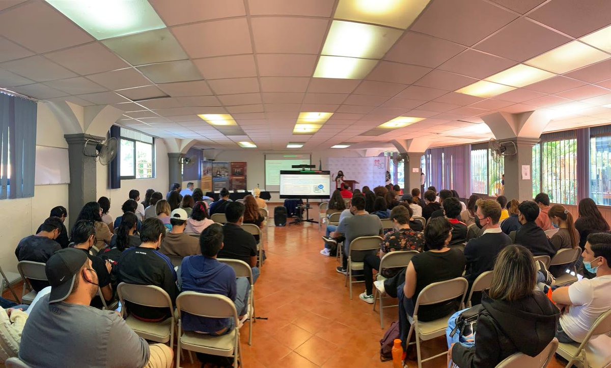 Uninter_Cuerna's tweet image. En este momento está en curso la Jornada Universitaria Infonavit donde representantes de la institución comparten información sumamente interesante para la #ComunidadUninter acerca de la importancia de la planificación de la vivienda. 🏡
#UninterTeConecta con el ambiente laboral