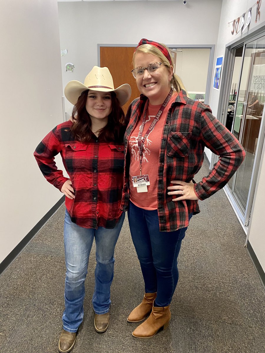 Country vs. Country Club day for spirit week! <a href="/IVCUSD/">IVC321</a>