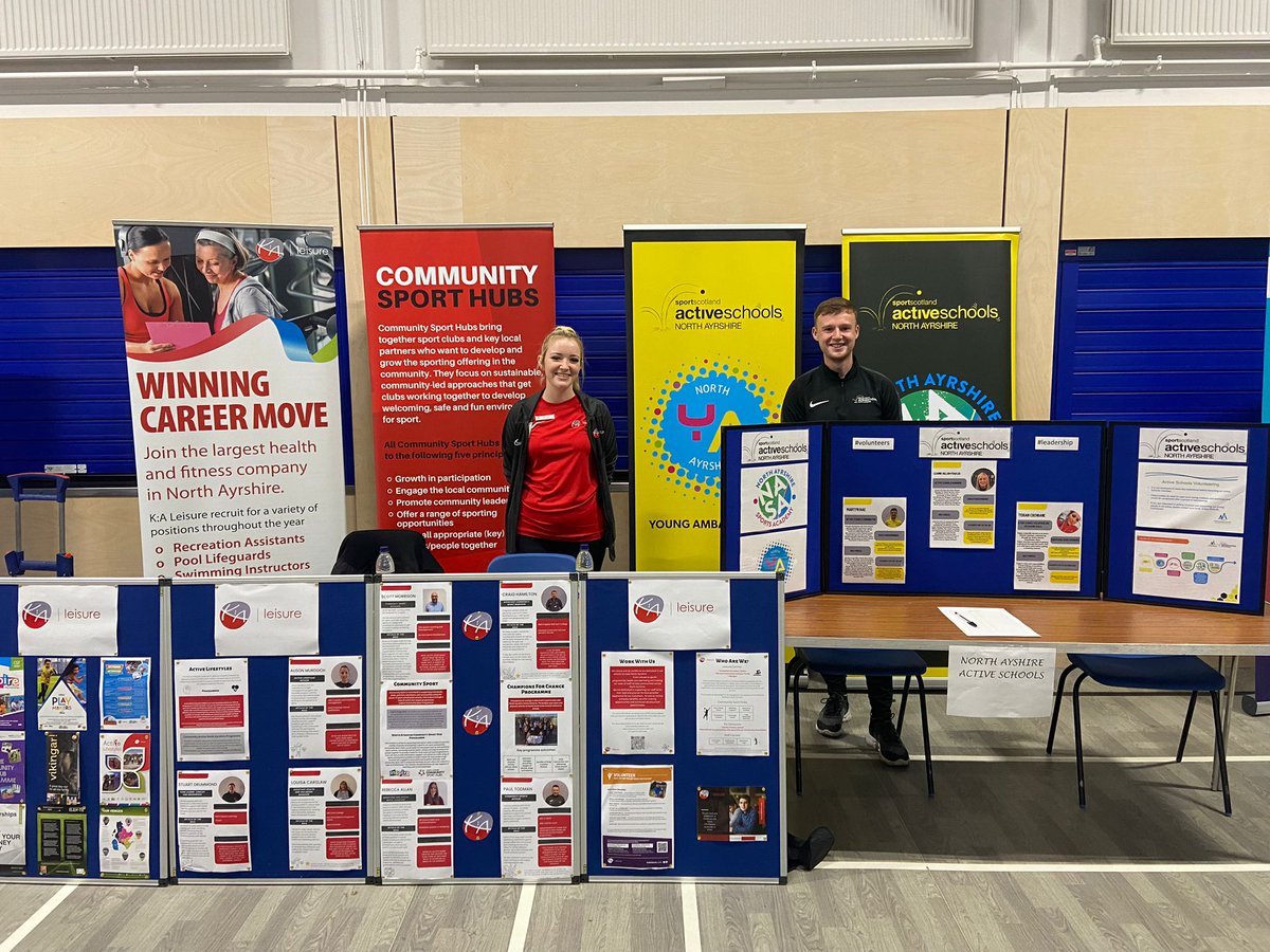 #NAInclusion 💛🖤

Great to be part of the @DYWAyrshire Careers Event at @Kilwinning_Acad today.

Working with our partners @KALeisure, we highlighted the pathways that can open up from volunteering for experience to paid work in the Sports Industry.

@KilwAcadDYW

#NAActive
