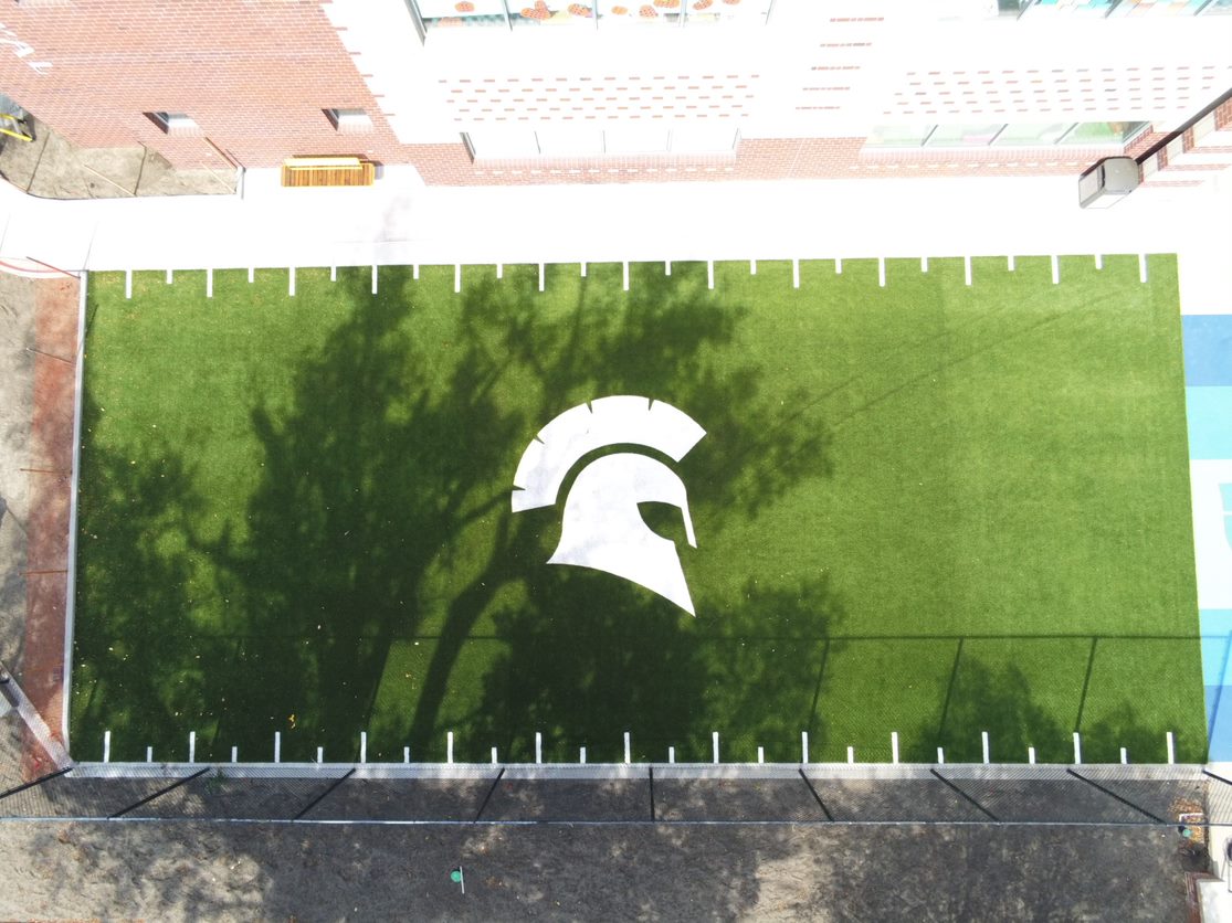 Turfetc's tweet image. St. Paul's Episcopal Day School in Kansas City, MO has a new a SYNLawn synthetic grass soccer field with a custom logo, and a poured-in-place playground. #SYNLawn #artificialgrass #syntheticgrass #safety #playground #PIP #turf #MadeintheUSA #SYNLawnUSA #MySYNLawn #pouredinplace