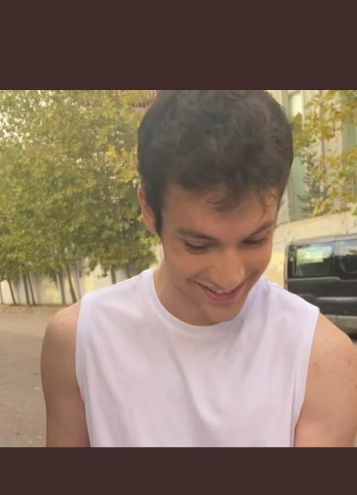 Ya bide hediye #ZeyÇağ sahnelerimizle ilgili olarak hazırlanmış yaa
#Tozluyaka #ZeyÇağ #HaktanZavlak