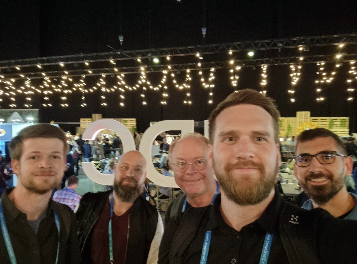 SParkerSF's tweet photo. Geek moment, NDC Oslo… conferences again! #Avanade #ndcoslo https://t.co/HonfhgwyRu