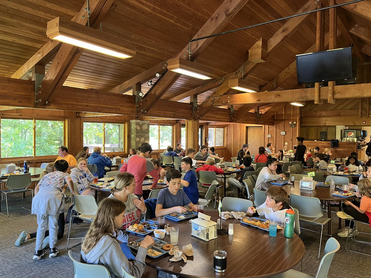 Lunchtime at Timberlee! Great outdoor Ed experience for the @millburncougars 6th grade!
