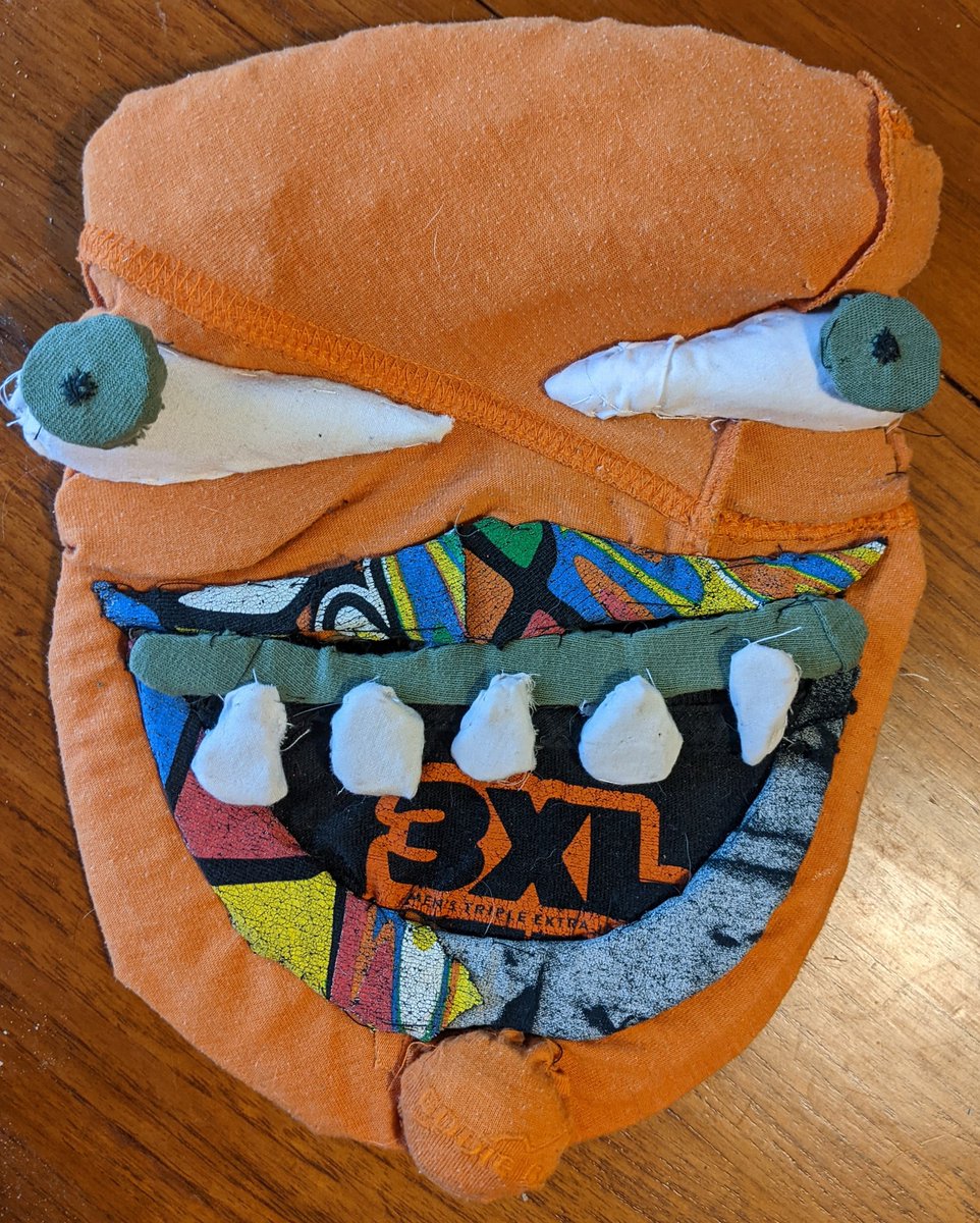 Bheme5's tweet photo. Worm Boy Mask

#Art #artistsontwitter #Sculpture https://t.co/M6oKPohLBQ