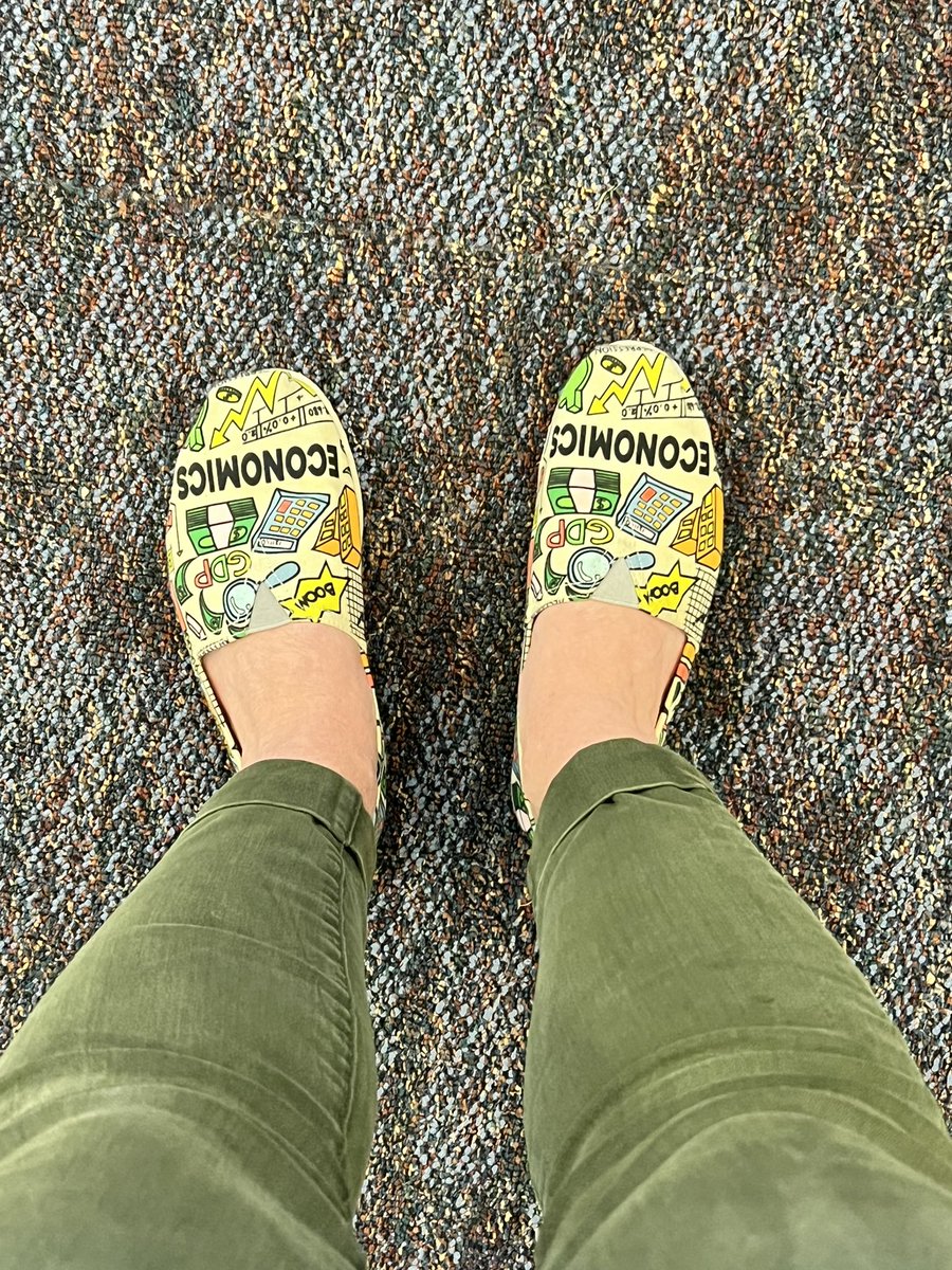 astiglbauer's tweet photo. Happy #EconEdMonth 🎉 Celebrating economics education today and everyday, but these cool kicks get extra love during October! @CouncilEconEd thanks to @JordanomicsSC for these gems! https://t.co/PI7YnqABqg