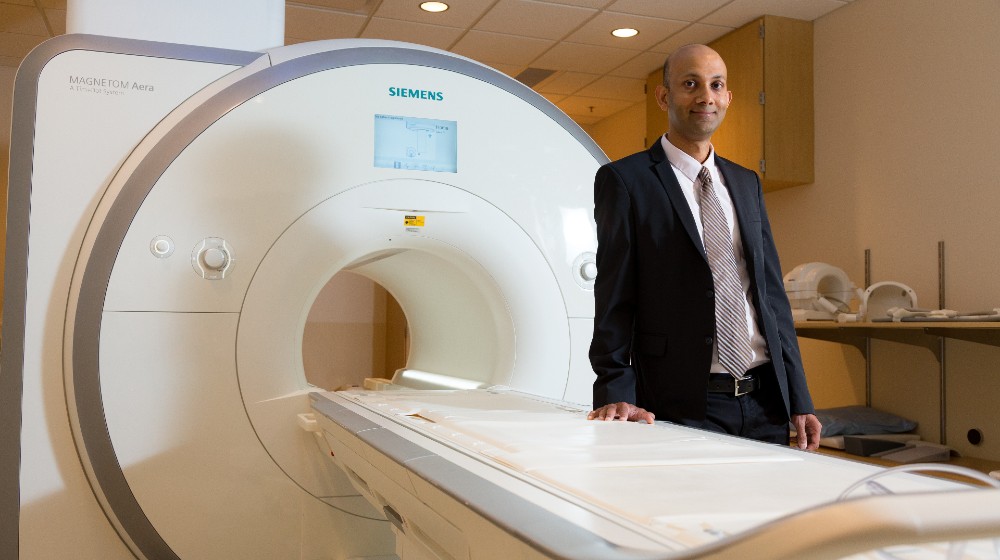 UMN researchers found that patients with certain features on a #MRI are at much higher risk for cardiac sarcoidosis-related adverse outcomes. 

Read more: bit.ly/3yh0zMN.

#Sarcoidosis | #Cardiology | #HeartHealth