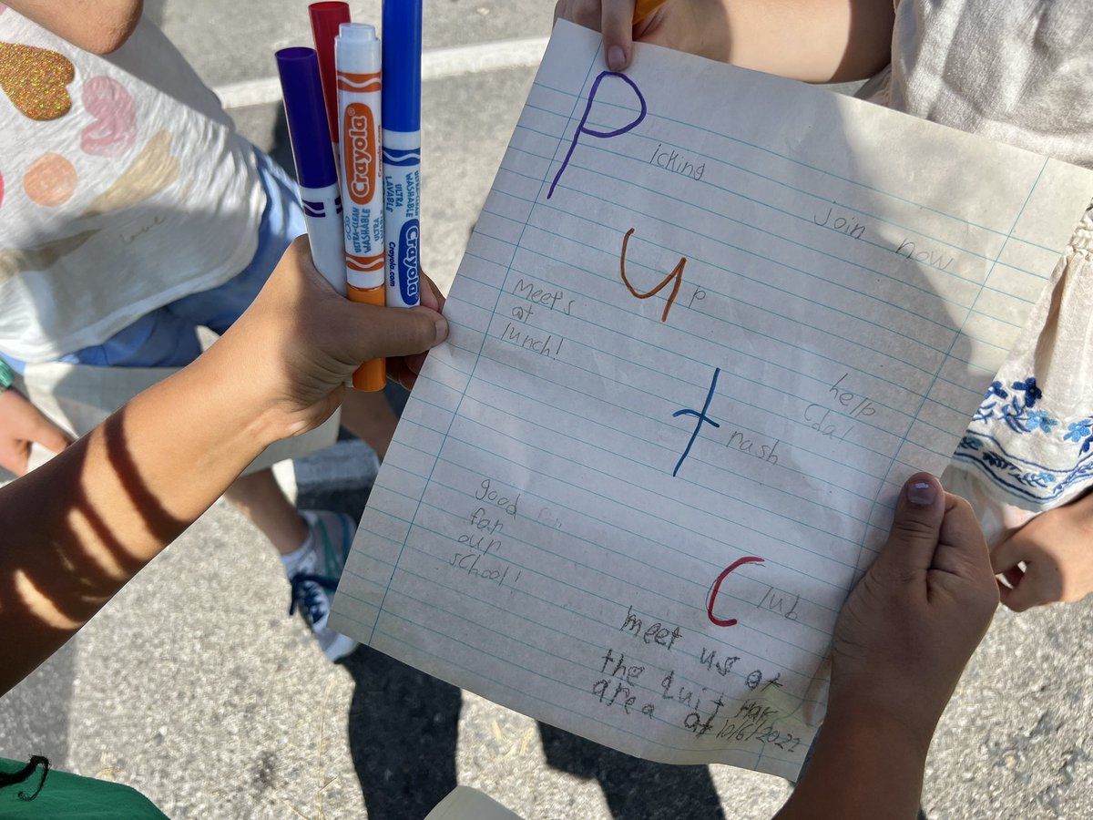 daniyellg's tweet photo. The Picking Up Trash Group meets Thursday. #KindnessMatters #CDAStudents https://t.co/pYfQHO33OU