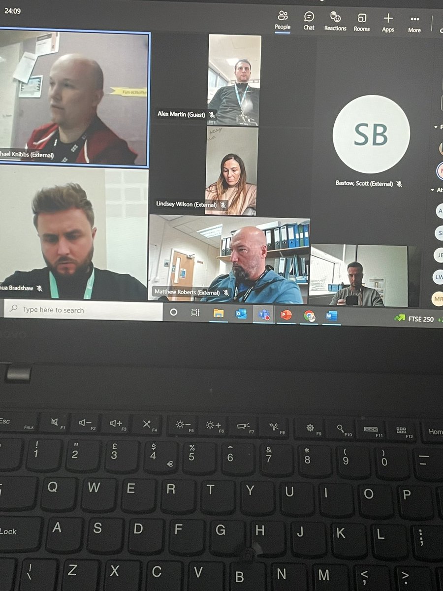 FESportNetwork's tweet photo. Around ten FE Sport practitioners have joined us tonight to explore Ofsted deep dives in sport… real insight of a thorough process #fesportnetwork https://t.co/arGF1GRngM