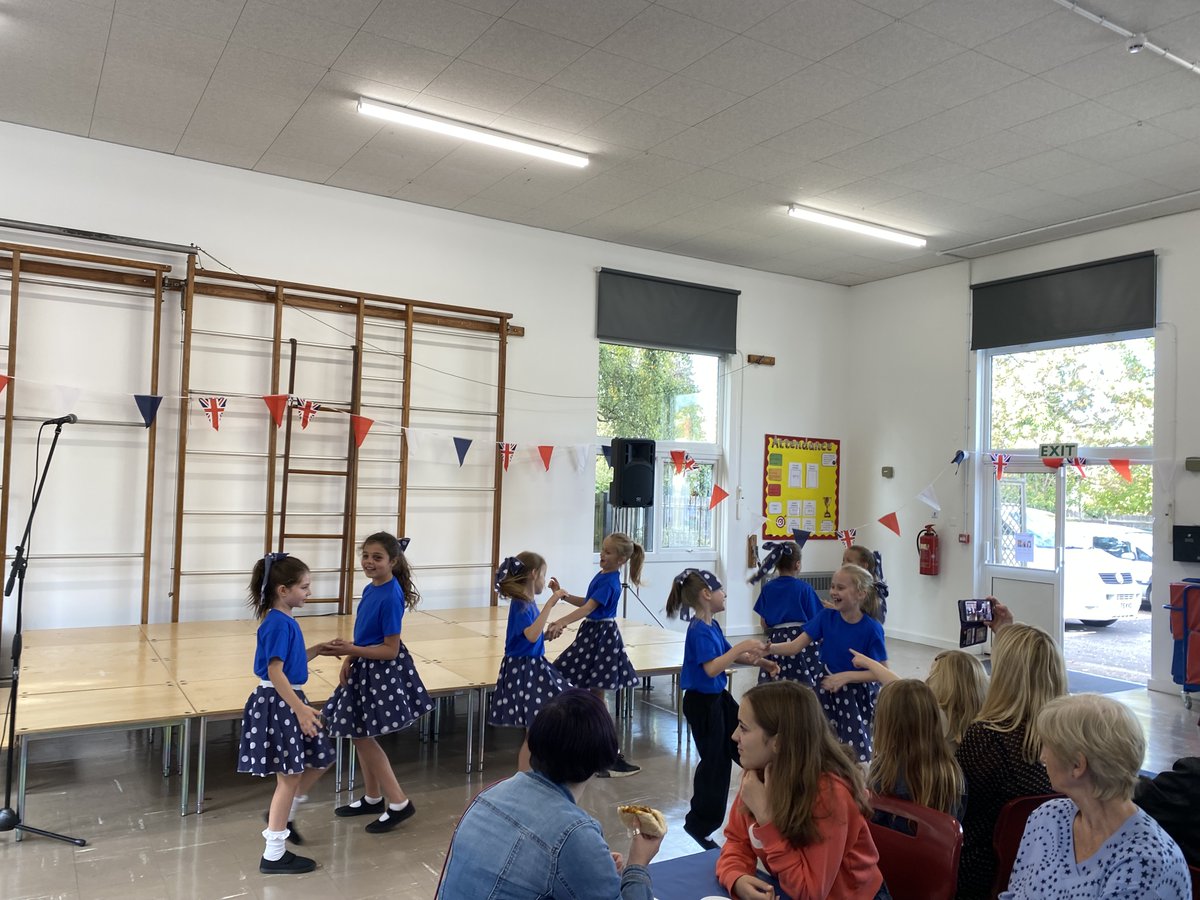 Headteacher tweet media