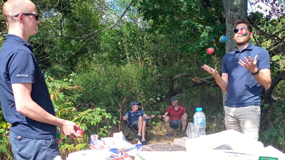 GBviDisplayTech's tweet photo. We had our annual picnic late August on Ditchling Common, just a social occasion to chat in the sunshine and share stories. 

Some had a bash at a few party tricks but mostly a lazy lunch. https://t.co/RbTiOkdqo2