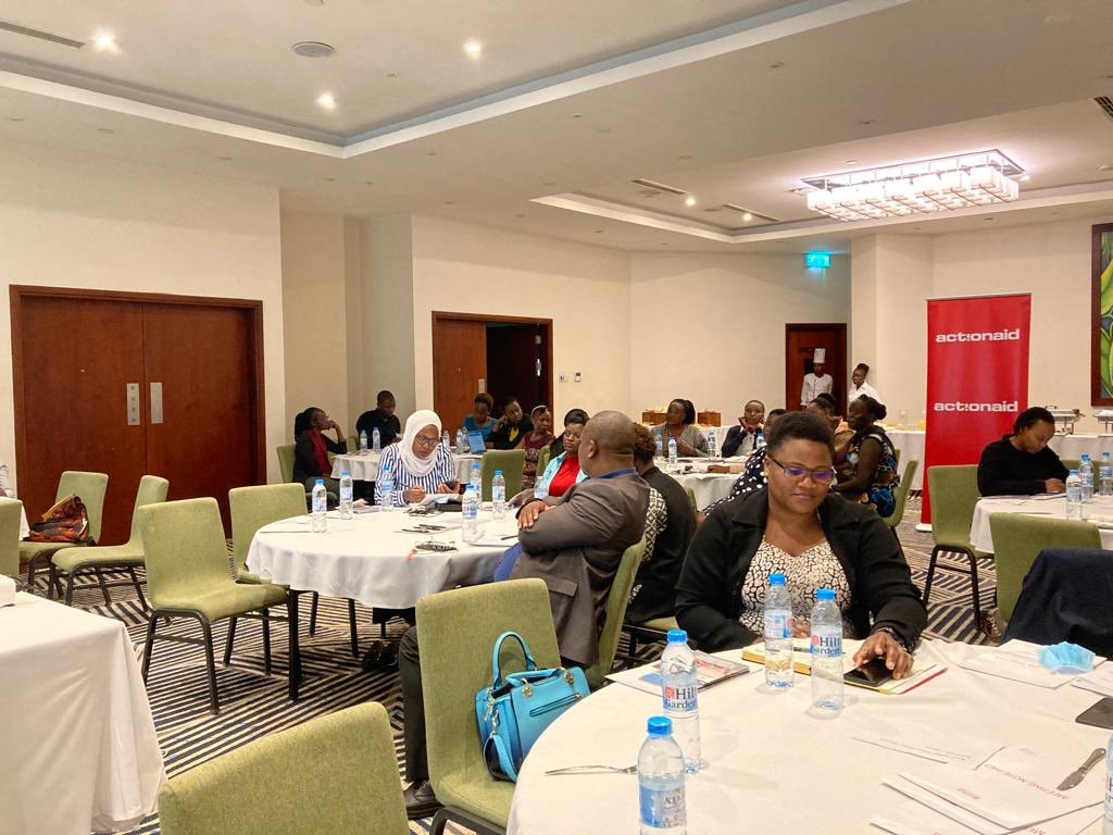 rosd4dev's tweet photo. @rosd4dev is delighted to be part of a validation meeting for a report on hindrances of the growth of women’s businesses to small and medium enterprises in Uganda organized by @actionaiduganda . We argued women to embrace technology in their business operations. #WSME https://t.co/NtfrpGzjhy
