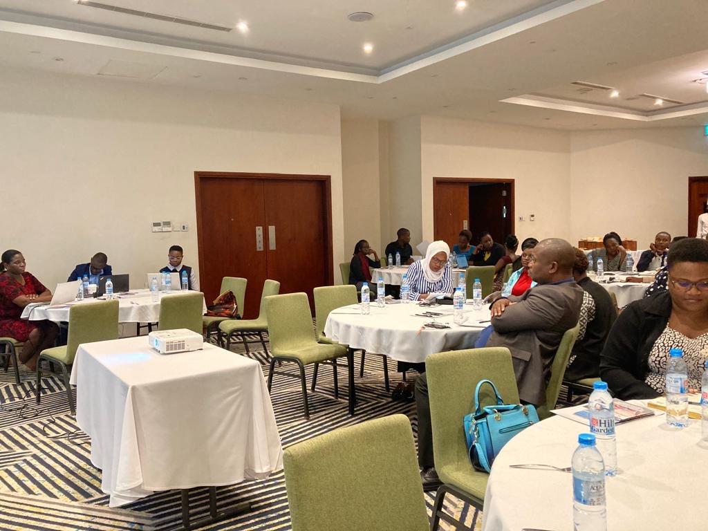 rosd4dev's tweet photo. @rosd4dev is delighted to be part of a validation meeting for a report on hindrances of the growth of women’s businesses to small and medium enterprises in Uganda organized by @actionaiduganda . We argued women to embrace technology in their business operations. #WSME https://t.co/NtfrpGzjhy