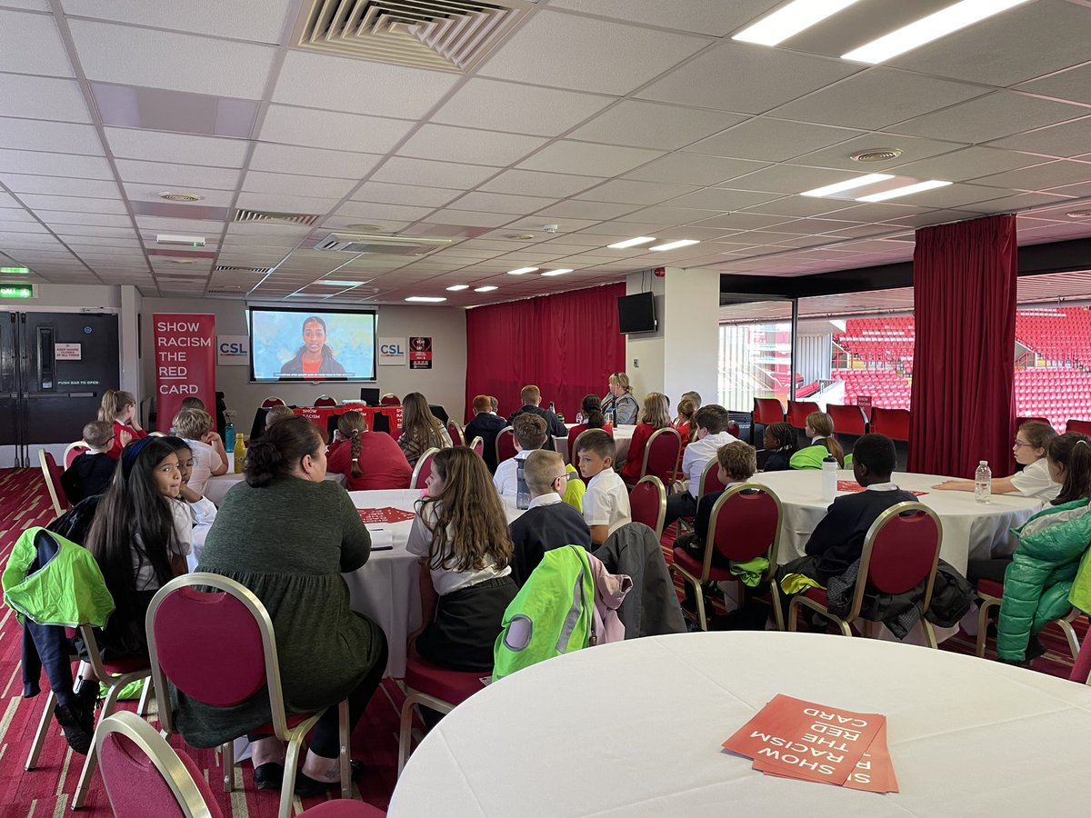 SRTRC_England's tweet photo. Thank you to @BarnsleyFC and @BarnsleyWFC players Jordan, Charlie, Georgia, Jenna and SRtRC friend @Charl23Potts for joining our panel today. 
#ShowRacismtheRedCard https://t.co/7uORPRLDQB