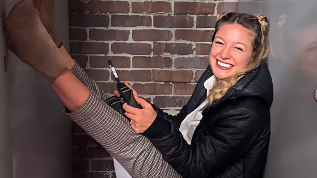 ITS THE NATIONAL MELISSA BENOIST DAY!!