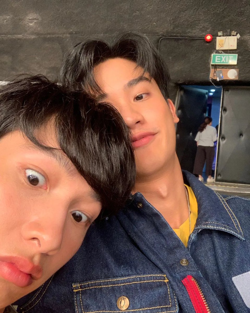taygunfamily's tweet photo. Tawan IG Feed Update [041022]

Caption: HBD little pet 
#taygun #เตกัน #BirthdayBabyGunGun https://t.co/jRHKrQG2rx