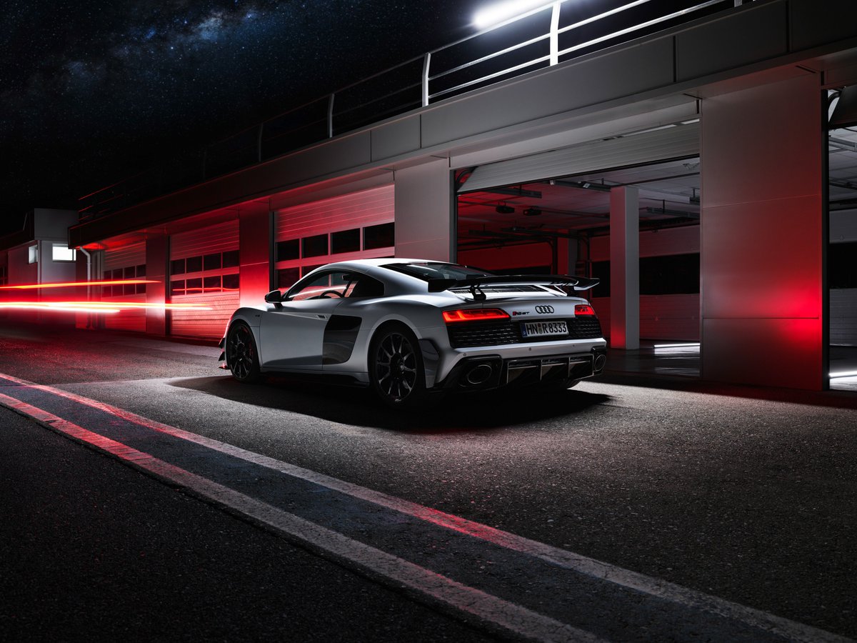 Nuevo Audi #R8 #GT. Después de su debut hace 12 años, la serie R8 da la bienvenida a su versión final. Exclusivamente se producirán 333 unidades a nivel mundial, una de ellas para Canarias. 

¡Listos para la adrenalina!

#AudiCanarias #PerformanceIsAnAttitude