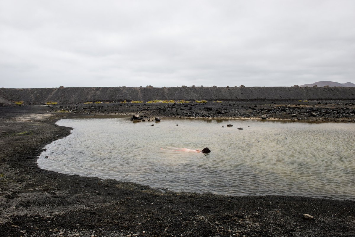“Levitar “, Lanzarote España #selfportrait