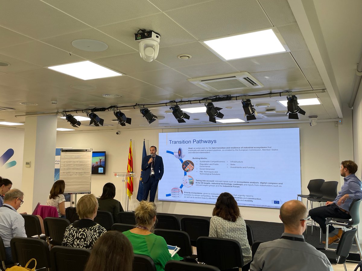 eencat's tweet photo. Today we hold the first physical meeting of the SG of #Proximity and #SocialEconomy of the @EEN_EU in @accio_cat😊

Good practices were shared as well as activities such as a workshop on #internationalisation of #socialenterprises. 🫂🌍

👉🏽Tomorrow more!  #EENCanHelp https://t.co/W4NuvKvO6d