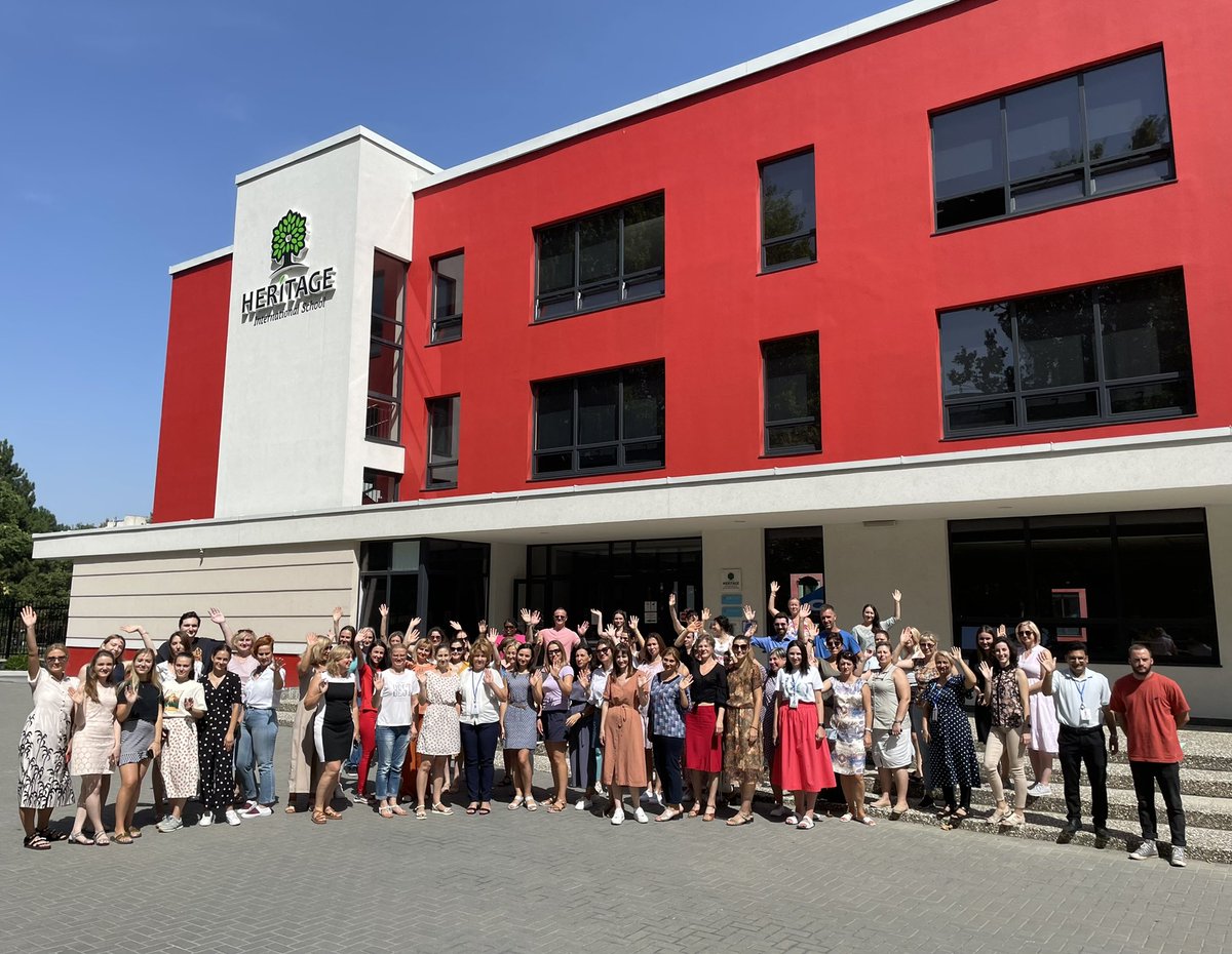 HIS_Moldova's tweet photo. @GSchoolAlliance @Tatianapopab @fethyletaief @yorkshirejohn @ayseaydogan83 @richreadalot @EvoHannan We’ve brilliant teachers in #Moldova 🇲🇩 @sandumaiamd @GuvernulRMD who deserve to be celebrated every day @Tatianapopab @AdrianaBujag @ChiosaInga @Nina93381776 @ChiosaInga @CorlateanuInga @MelecaElena @HeritageScienc3 @HIS_larisamirza @AMosailova @AnnaCires @VCarmazan @turker_mrs https://t.co/tB4wZo3PSf
