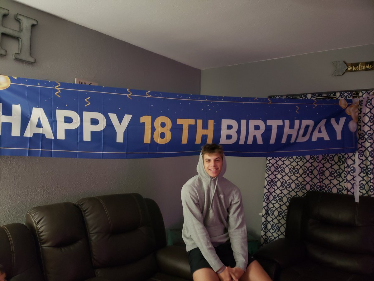 JamieMHardy5's tweet photo. Happy 18th Birthday @CameronHardy33 Love you! https://t.co/rbscBr3FWU