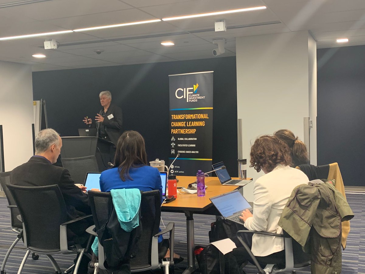CIF_Action's tweet photo. Happening now!
The #TransformationalChange Learning Partnership has come together to begin work on a strategic action plan for #ClimateFinance that brings large-scale, lasting, and positive change.
📘https://t.co/DgaVRTzqq3
#Transform4Climate https://t.co/B9R6EeyrPZ