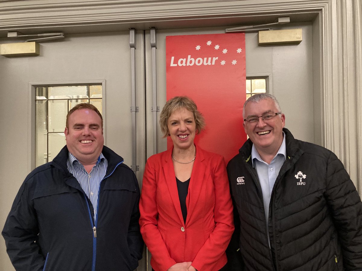 ivanabacik's tweet photo. A great public meeting last night in #Cork with ⁦@UCCLabour⁩ ⁦@seansherlocktd⁩ ⁦@jmaher0⁩ @horganp ⁦@CathalRasmussen⁩ - good to see our @labour Councillors from #Waterford ⁦@thomasphelan⁩ &amp; ⁦@VoteJohnPratt⁩ there too! https://t.co/Hbacz0Tr6B