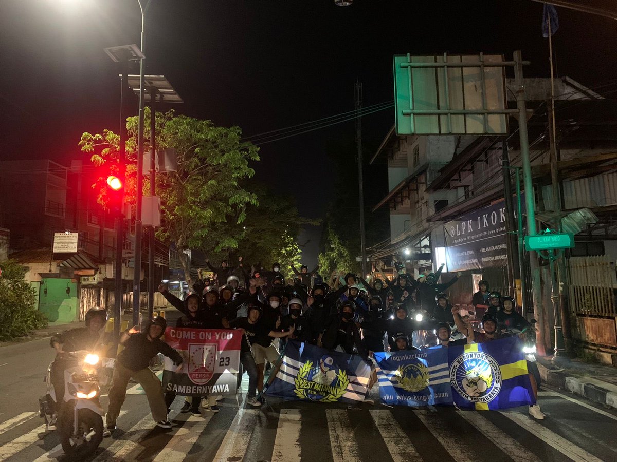 jalan godean 💙❤️💚