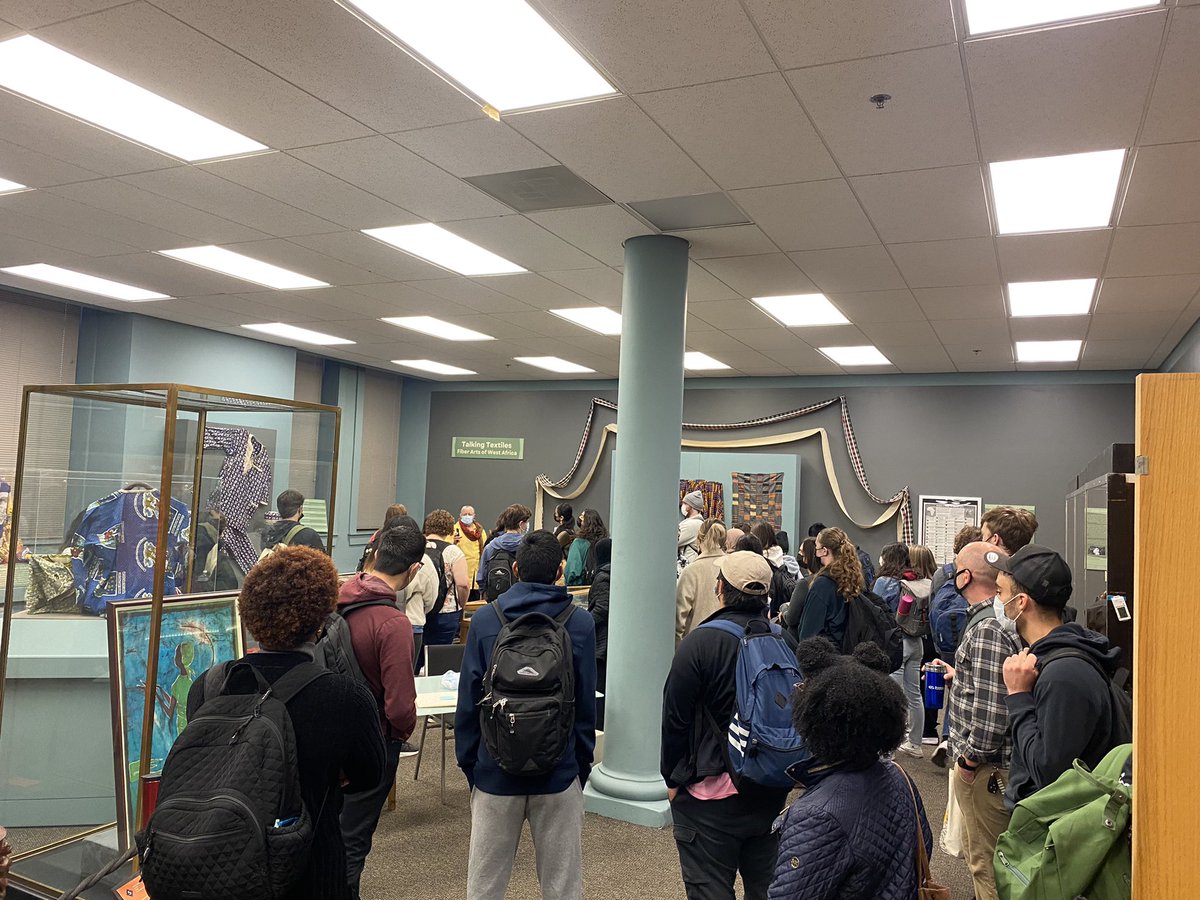 GrosscupMuseum's tweet photo. We love having our @AnthroAtWayne classes visit the museum gallery! #warriorstrong #detroitmuseums https://t.co/R0XbcNihqh