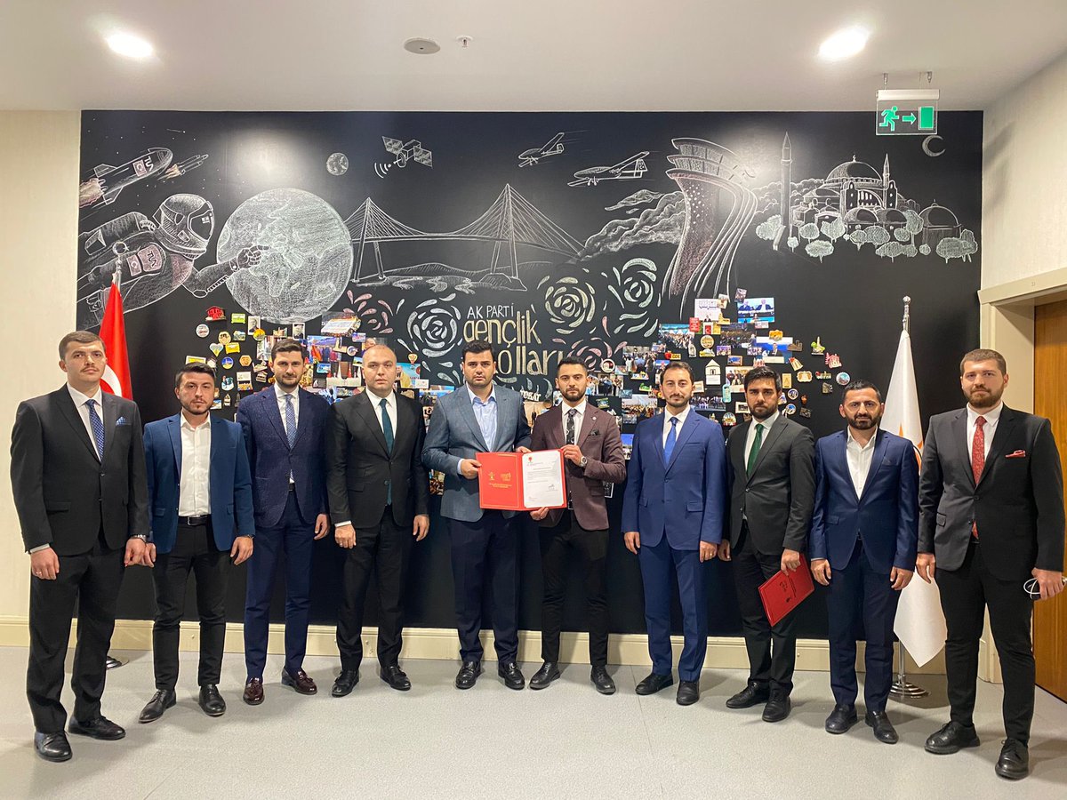 Ak Parti Ataşehir İlçe Gençlik Kolları Başkanlığına  Hakan Coşar kardeşimiz atanmıştır. Başarılar diliyor,tebrik ediyorum. Allah utandırmasın. Ataşehir ve İstanbul Gençliğine hayırlı olsun.