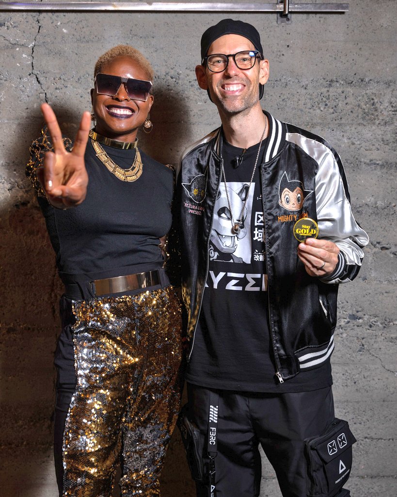 metadocpeace's tweet photo. How to Crush It As A Beginning Influencer
By @TomBilyeu
For @nftseattle_io & YOU!
🍍 Your content HAS TO be awesome - get good at your niche
🍍Master the algorithm
🍍 Network Network Network
#FrameOfReference
📷.:. Emilio Cerrillo Photography https://t.co/N2K0iVMNHo