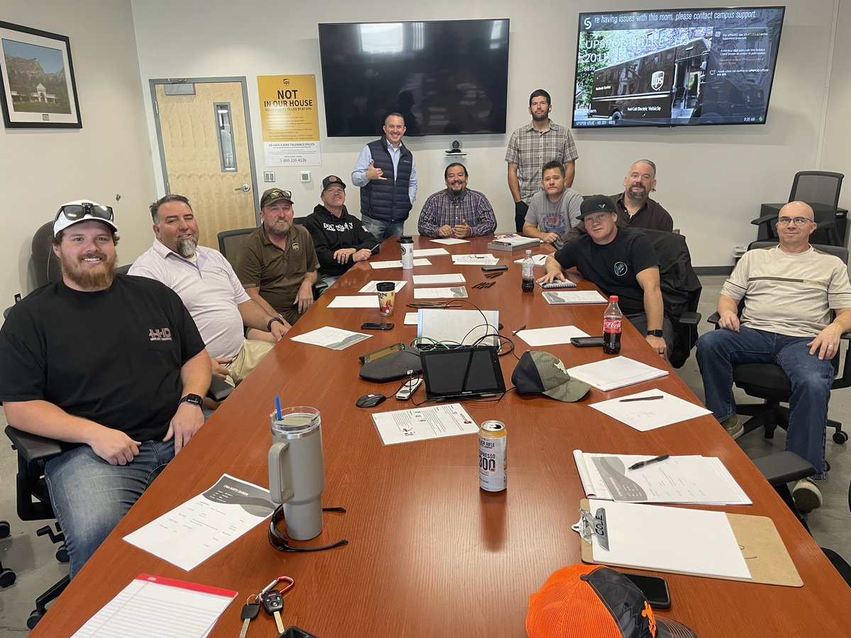 Pre-Peak Safety Co-Chair Conference in North Utah!  It starts here with this great set of folks! <a href="/ExperienceUPS/">Experience UPS</a> @beckyb_ups <a href="/CarolBTome/">Carol Tomé</a> <a href="/marc_peeler/">Lenexa NW CHSP</a> <a href="/CP_UPSers/">Central Plains</a>