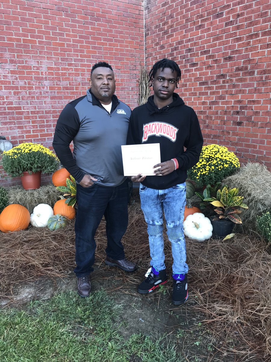 WLCTC's tweet photo. September students of the month at the WLCTC!@CTCConstruction @CTC_Simulation @CTC_TeacherAcad @WLCTC_Culinary https://t.co/lSDeKRWyGY