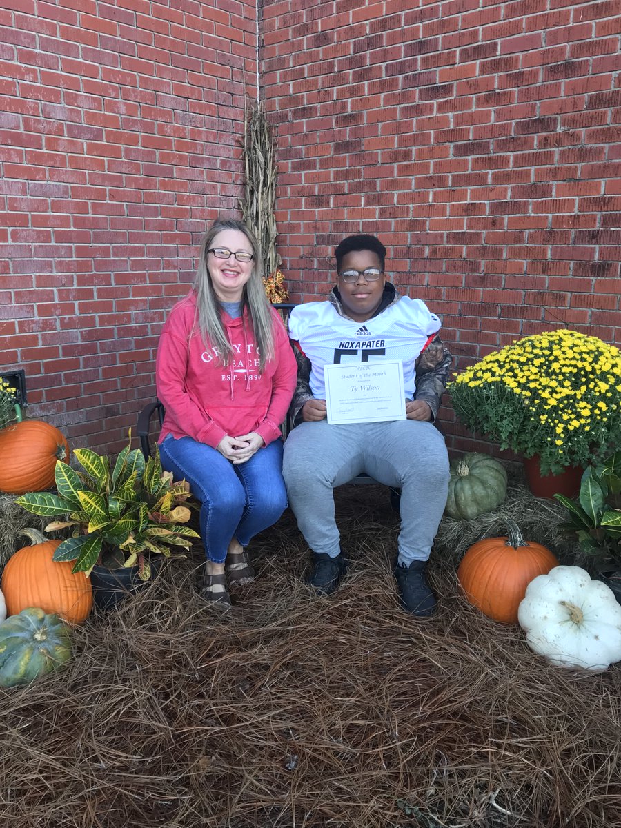 WLCTC's tweet photo. September students of the month at the WLCTC!@CTCConstruction @CTC_Simulation @CTC_TeacherAcad @WLCTC_Culinary https://t.co/lSDeKRWyGY