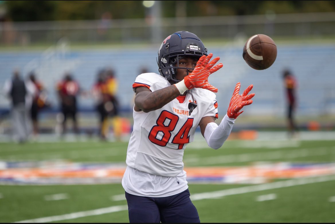 Malik Hunter🌟 tweet media