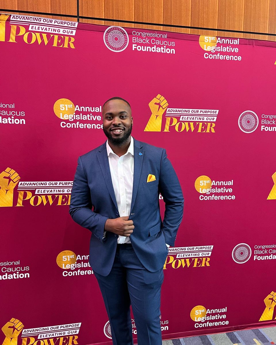 AveryLBrown2's tweet photo. The 51st Annual Legislative Conference was amazing! I thoroughly enjoyed myself, from being apart of Twitter’s first live interactive booth at ALC to being a panelist for the CBCF Emerging Leaders Town Hall, I couldn’t have asked for a better week #ALC51 #CBCF #OneTeam https://t.co/FoRQKWFk22