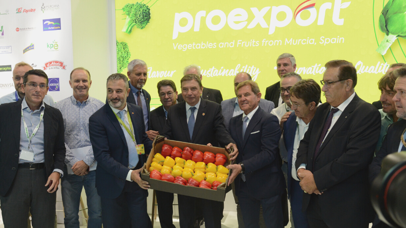 gobmapa's tweet photo. ✅ El ministro @LuisPlanas subraya las oportunidades de la nueva Política #Agraria Común (#PAC) para el sector de las #frutas y #hortalizas

🍇🍌🍋🍏🥦🍅 🥬 🍆 🍐🍑 

📌 Hoy, en la inauguración de la Feria @FruitAttraction 

https://t.co/eXtZJGP6cG https://t.co/5XS6649IVx