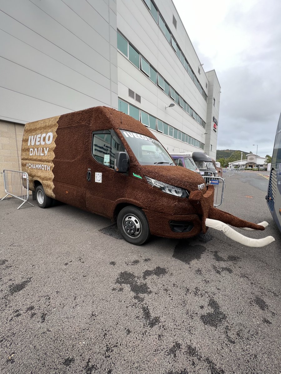 DaysMotorGroup's tweet photo. Yesterday, we took delivery of a rare species... the #IVECO Daily #Chammoth!🐾

Today, it migrated to @SwanscomStadium for @WelshBizShows where attendees had fun finding out more about the creature... Experts say it is as tough as a mammoth and as agile as a cheetah.🐆

@IVECOUK https://t.co/cZCYYqjnIH