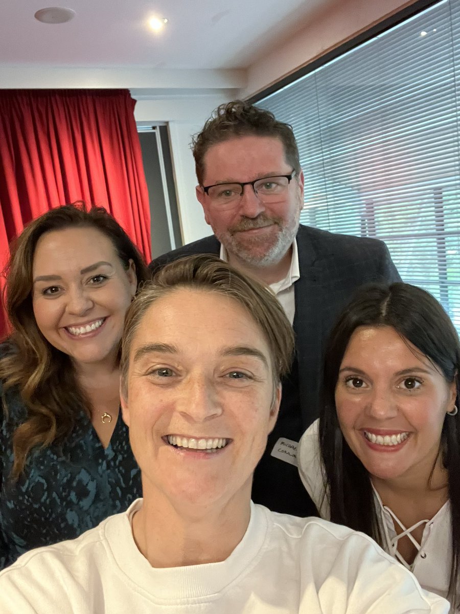 Sarah Clark tweet media